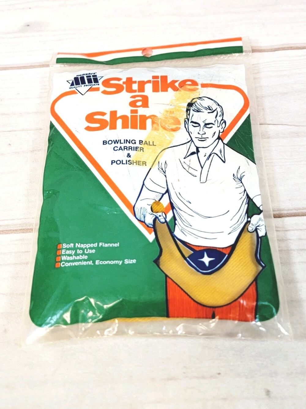 Vintage Master Strike a Shine Bowling Ball Carrier Polisher Orange 1970s Sealed